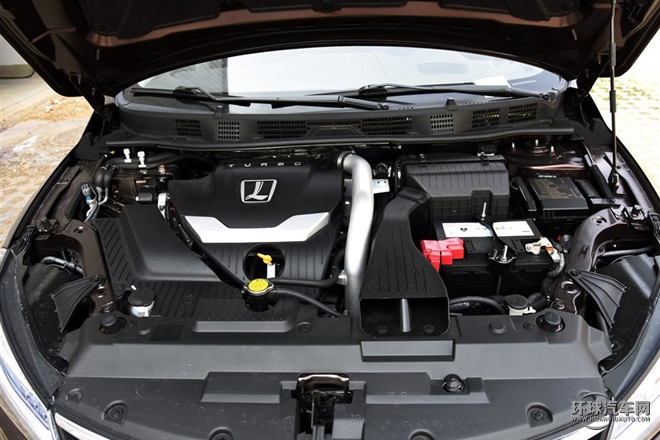 2015款 1.8T 自動旗艦型