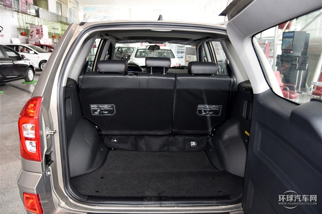 2015款 1.6L MT 風尚周年運動版