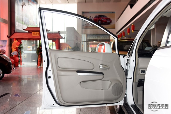 2015款 1.6L 手動(dòng)豪華版