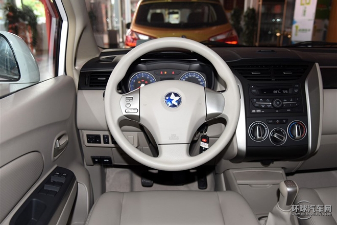 2015款 1.6L 手動豪華版