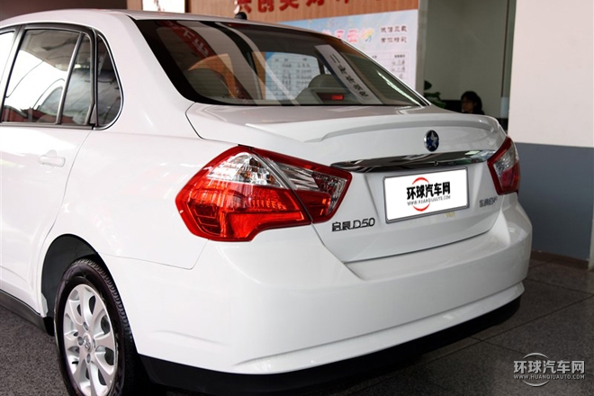 2015款 1.6L 手動豪華版