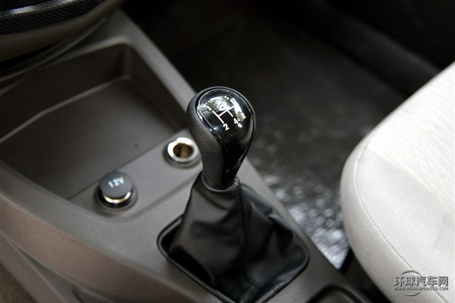 2015款 1.2L S 基本型 國IV