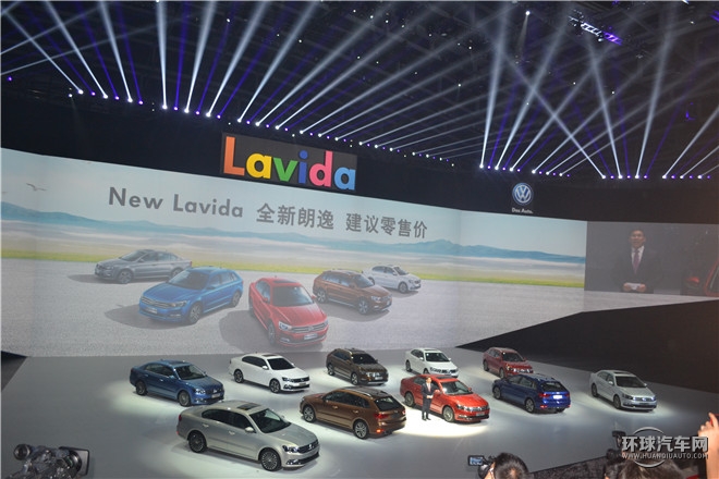 2015款  230TSI 手動(dòng)豪華版