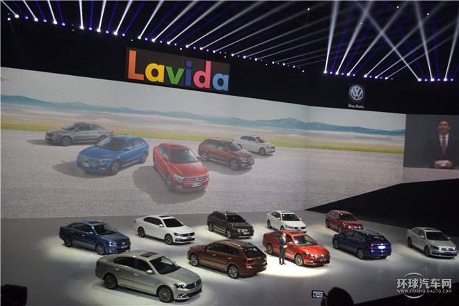 2015款  230TSI 手動豪華版