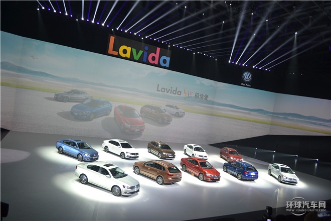 2015款  230TSI 手動(dòng)豪華版