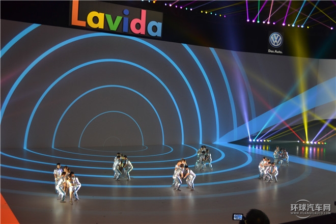 2015款  230TSI 手動豪華版