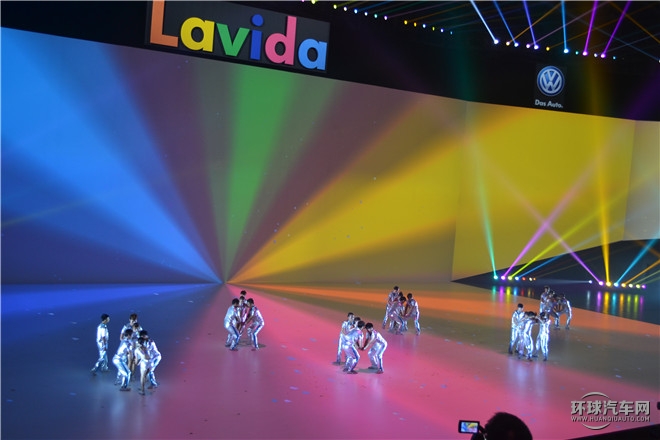 2015款  230TSI 手動豪華版