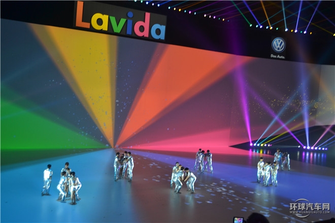 2015款  230TSI 手動豪華版