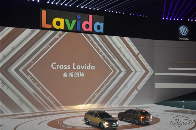 2015款  230TSI 手動豪華版