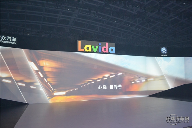 2015款  230TSI 手動豪華版