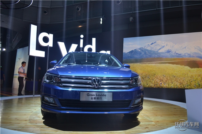 2015款  230TSI 手動豪華版