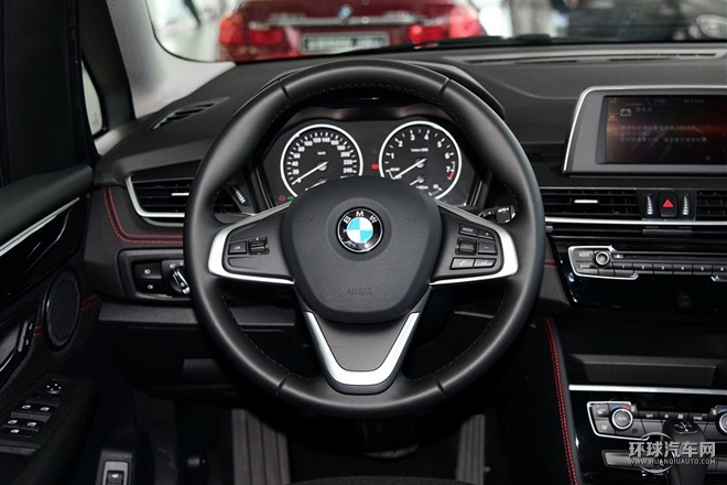 2015款 218i 運動設計套裝