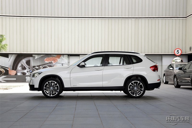 2015款 sDrive18i 領(lǐng)先晉級版