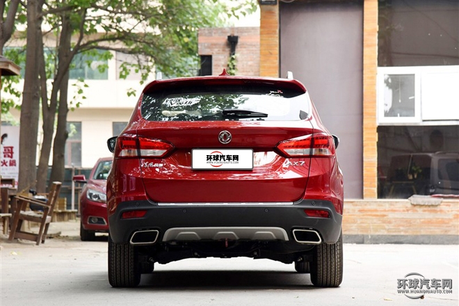 2015款 2.0L 手動閱兵版