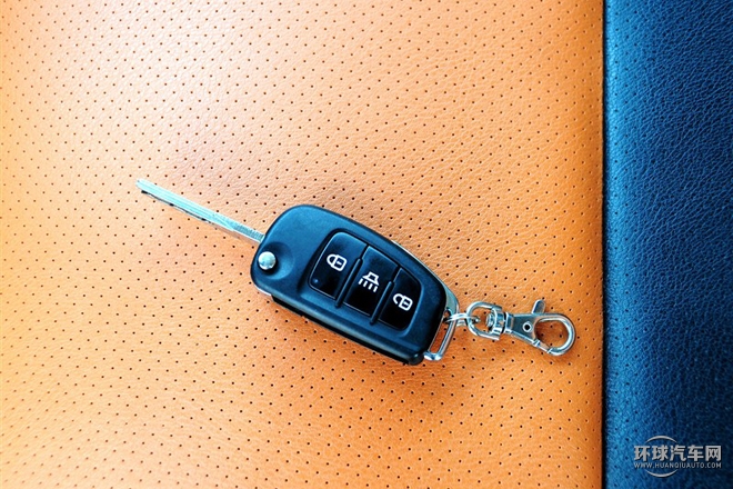 2015款 2.8T四驅(qū)柴油 至尊版