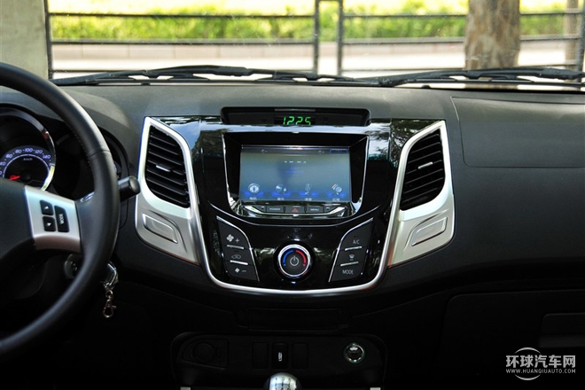 2015款 2.8T四驅柴油 至尊版