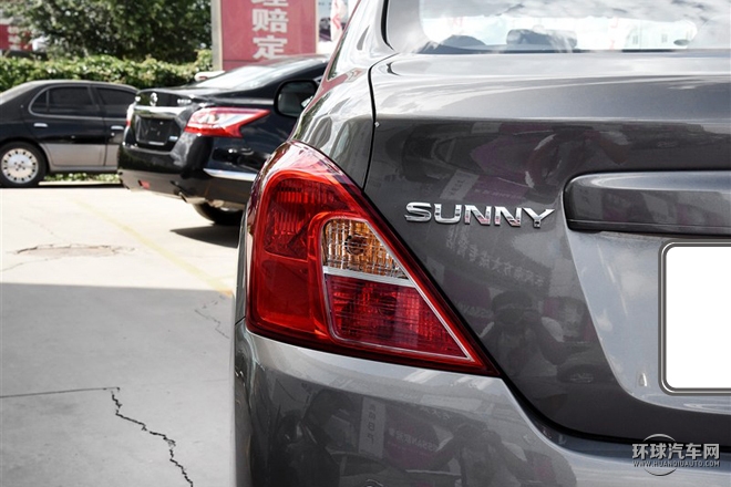 2015款 1.5XE 手動大師版