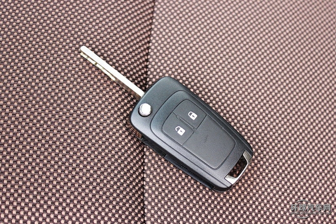 2015款 掀背 1.6L 自動(dòng)舒適版