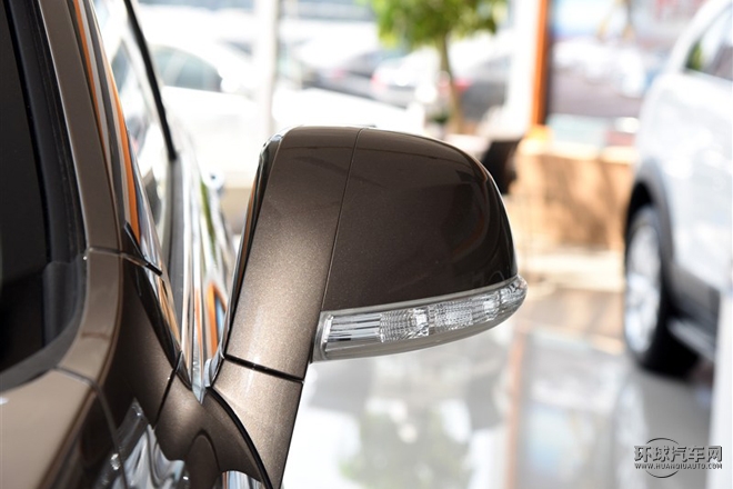 2015款 2.4L 四驅(qū)旗艦版 7座