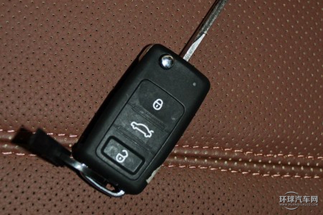 2015款 改款 1.8T CVT優雅型