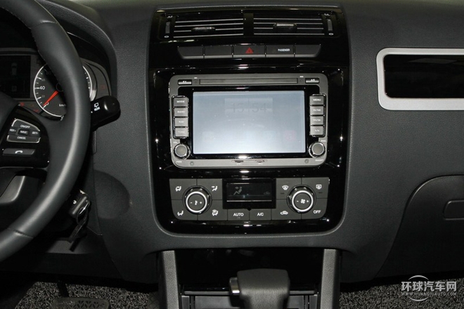 2015款 改款 1.8T CVT優雅型