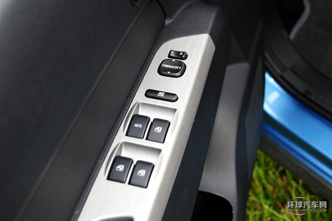 2015款 X6 1.4L 手動珠峰版