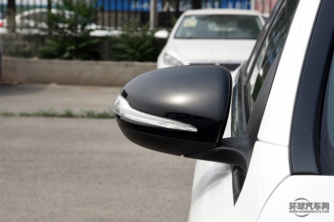 2015款 C 200 運(yùn)動(dòng)版 4MATIC