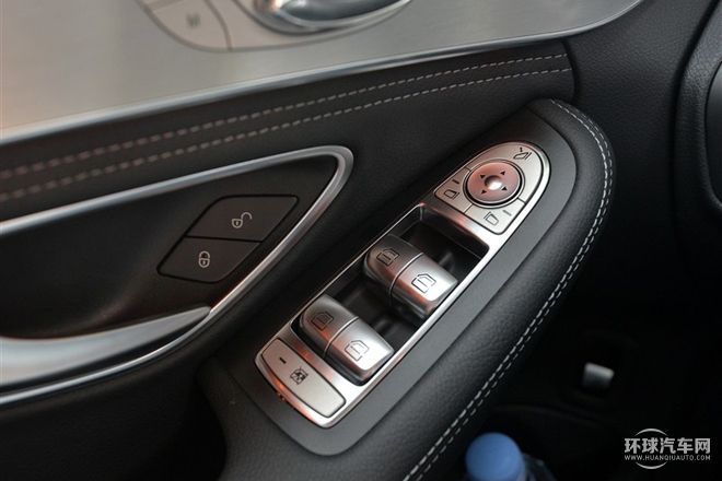 2015款 C 300 運動版