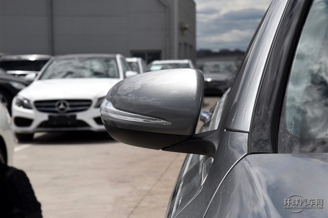 2015款 C 200 L 4MATIC 運(yùn)動(dòng)版