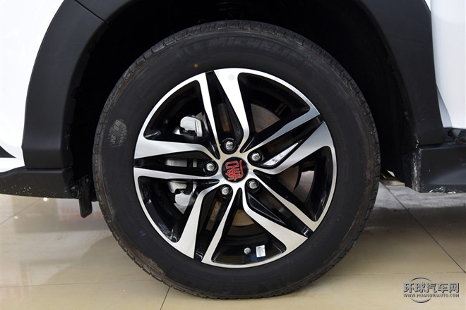 2015款 2.0T 四驅(qū)豪華型