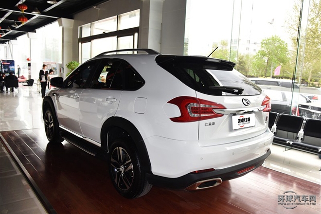 2015款 2.0T 四驅豪華型