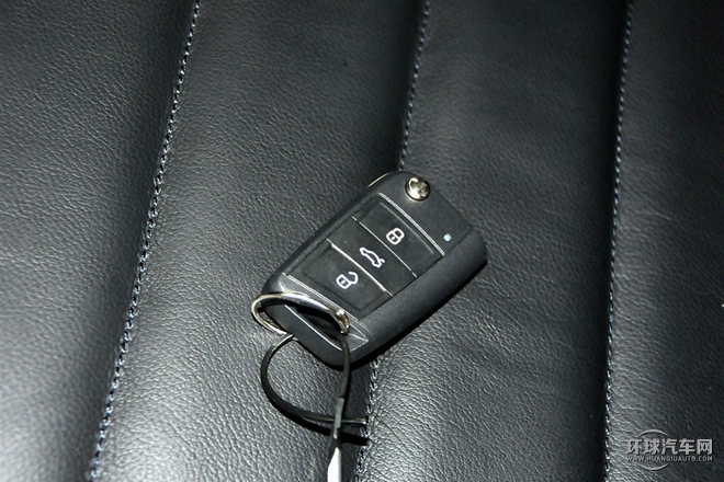 2015款 1.4T 自動R-Line