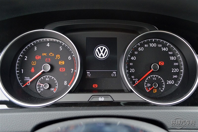 2015款 1.4T 自動R-Line