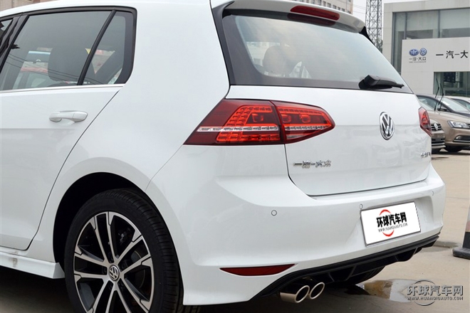 2015款 1.4T 自動R-Line