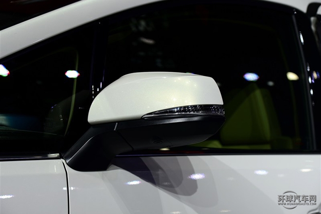 2015款 3.5L 尊貴版