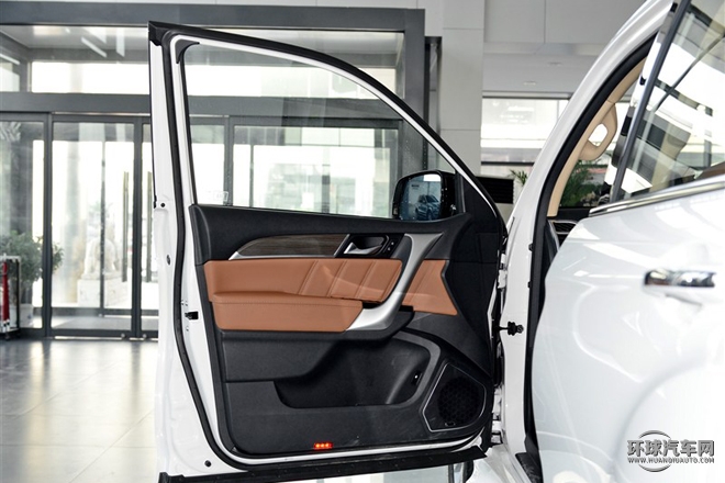 2015款 2.0T 豪華型 7座