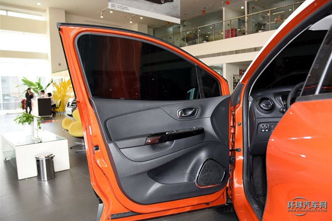 2015款 1.2T 自動舒適型