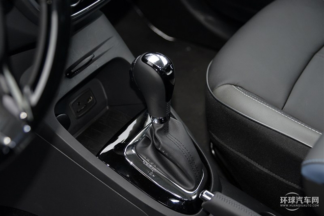 2015款 1.2T 自動豪華型