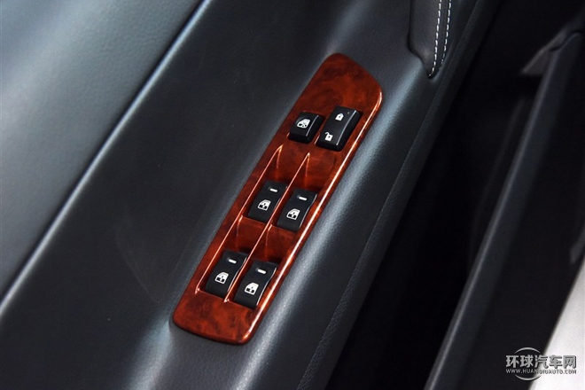 2015款 2.2T 兩驅(qū)智慧型