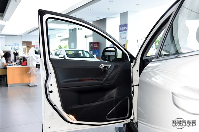 2015款 2.2T 兩驅智慧型