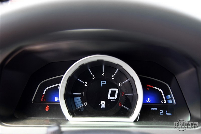 2015款 1.8T 魅力型