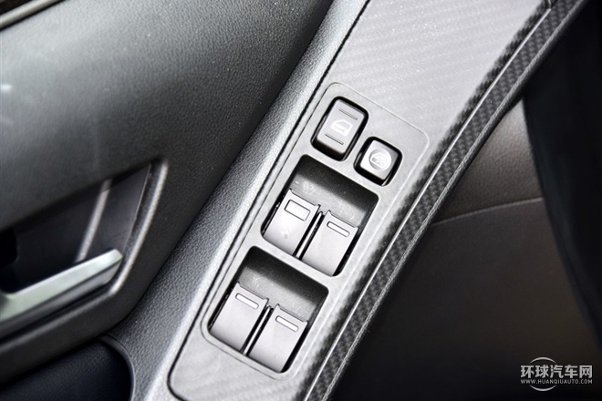 2015款 1.8T 時尚型