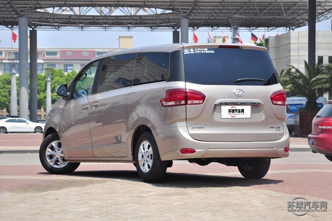 2015款 2.0T 手動(dòng)紀(jì)念版