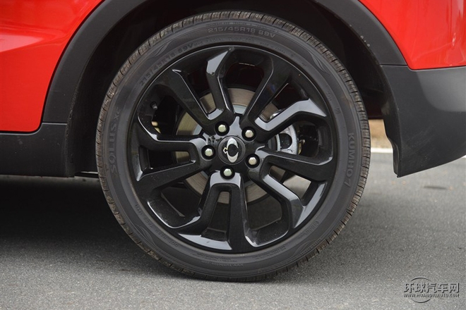 2015款 1.6L 自動兩驅致酷版