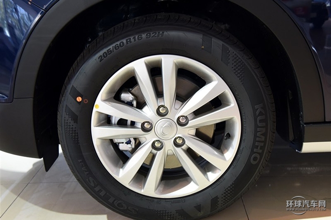 2015款 1.6L 自動兩驅致炫版