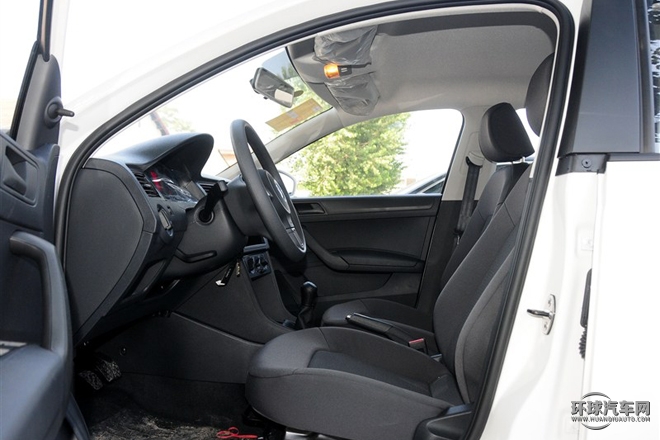 2015款 1.6L 手動風尚型