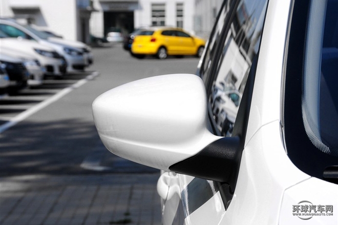 2015款 1.6L 手動風尚型