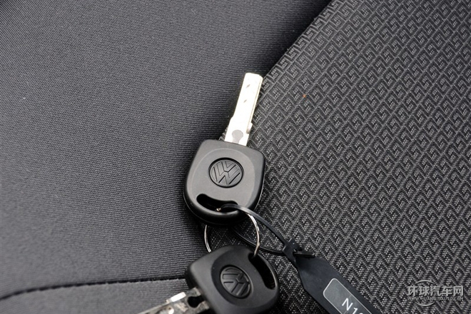 2015款 1.6L 自動風尚型