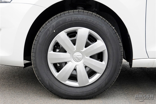 2015款 1.6L 自動(dòng)風(fēng)尚型