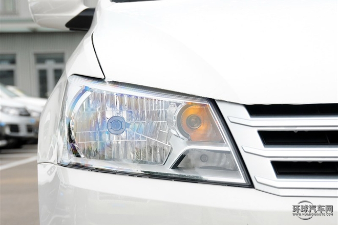 2015款 1.6L 自動(dòng)風(fēng)尚型